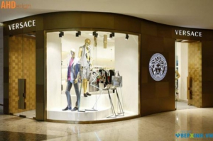 Nội thất shop thời trang Versace tại Thương Hải